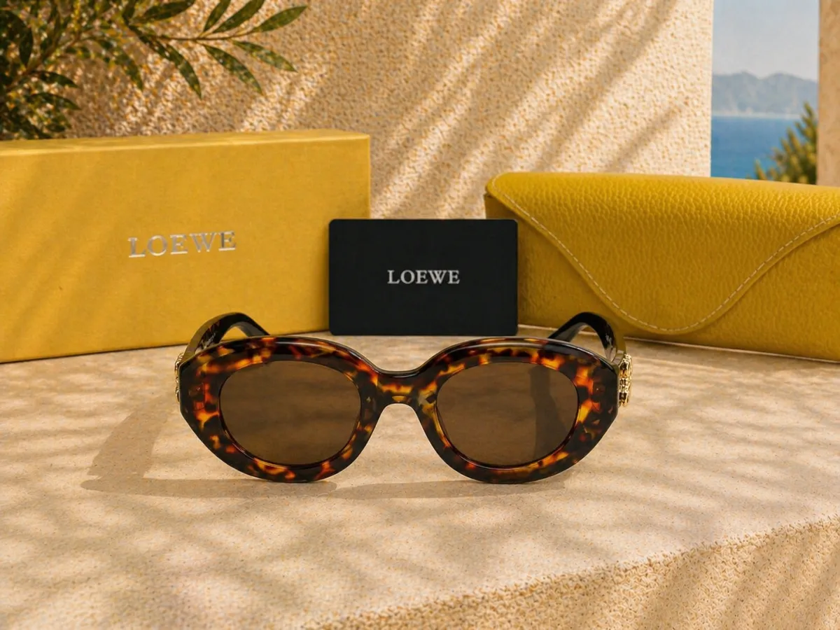 Loewe Loewe Anagram 50mm Oval Tortoise Kadın Güneş Gözlüğü