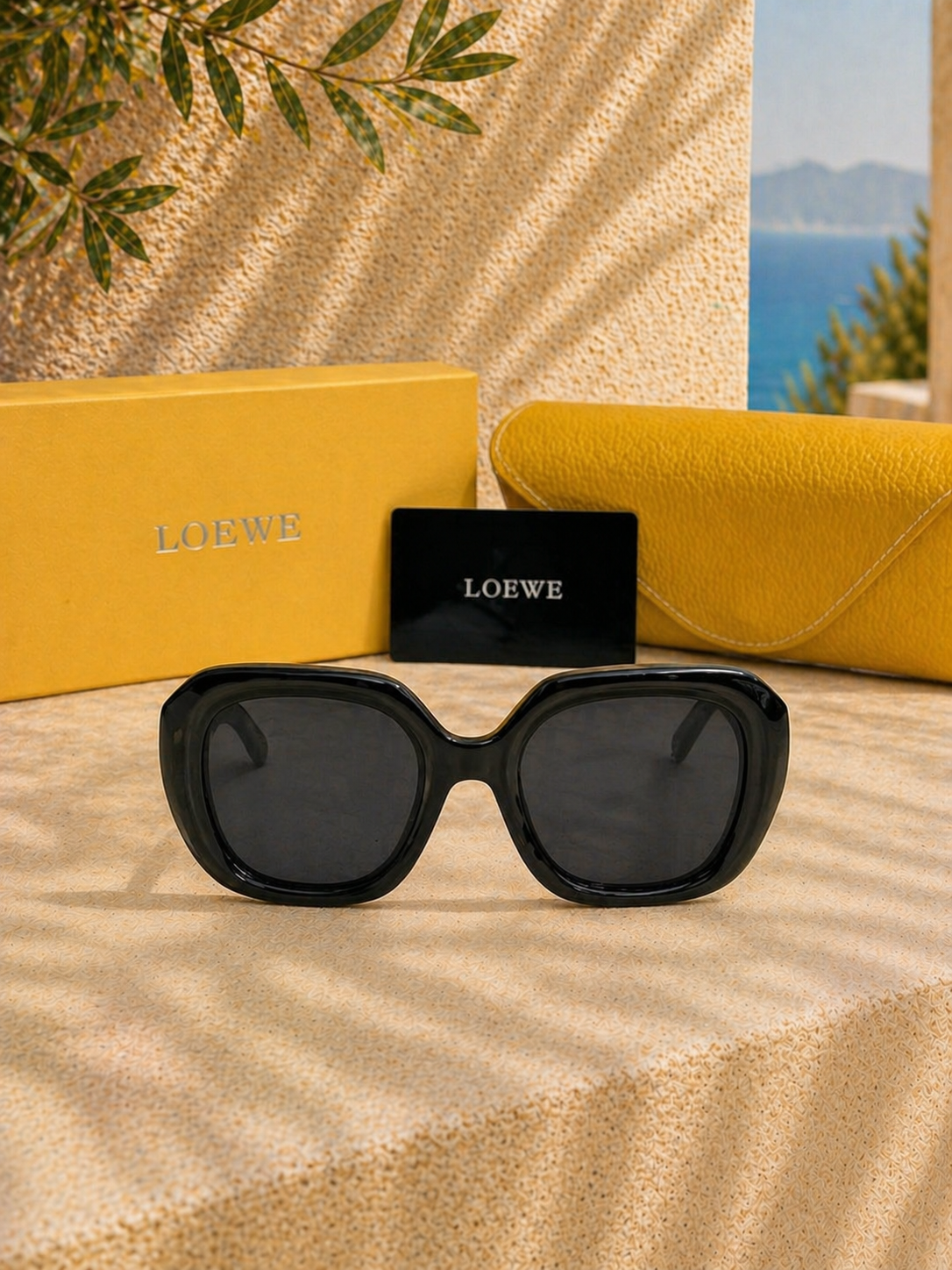 Loewe Chunky Anagram Oval Kadın Güneş Gözlüğü