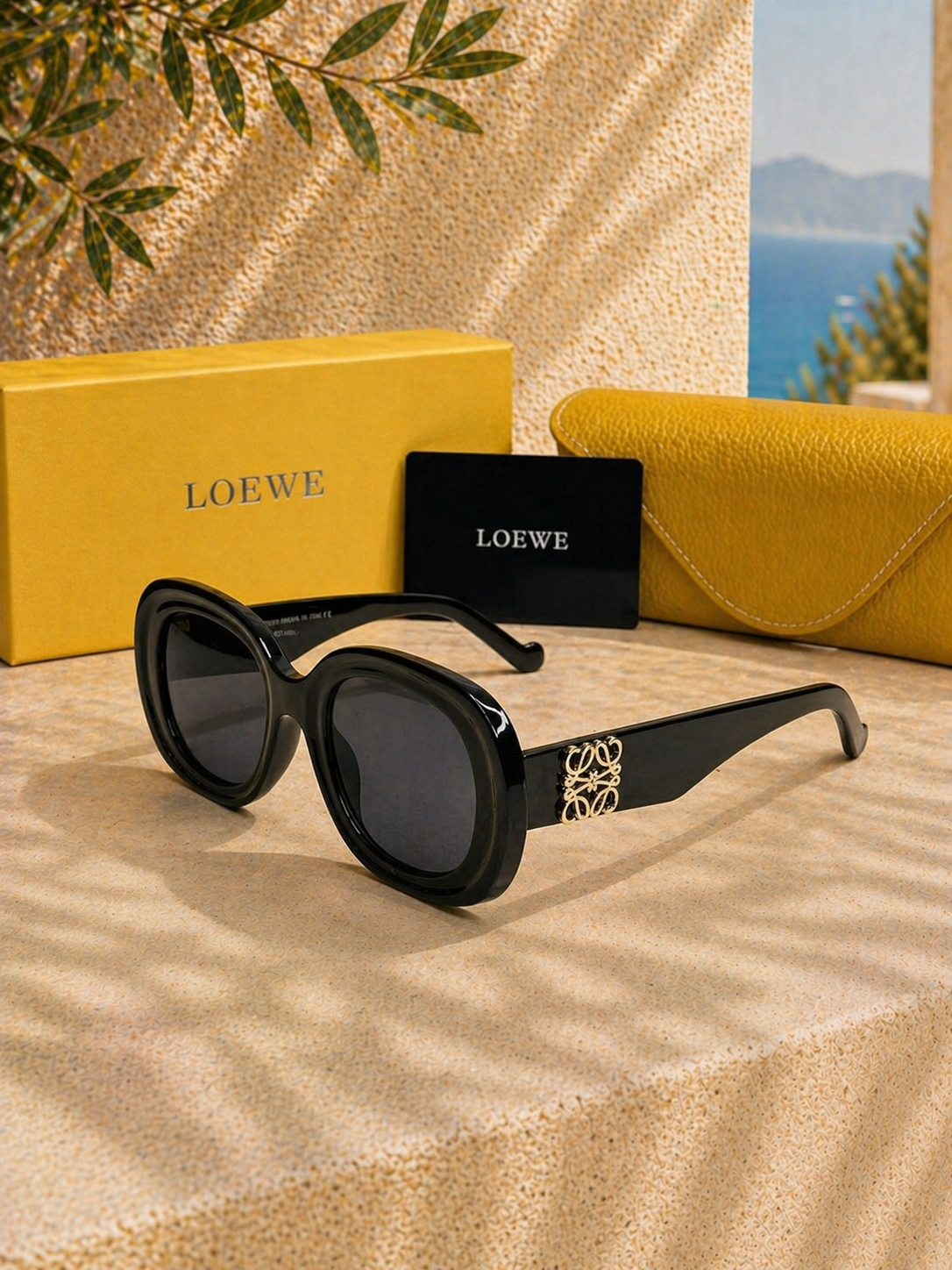 Loewe Loewe Chunky Anagram Oval Kadın Güneş Gözlüğü