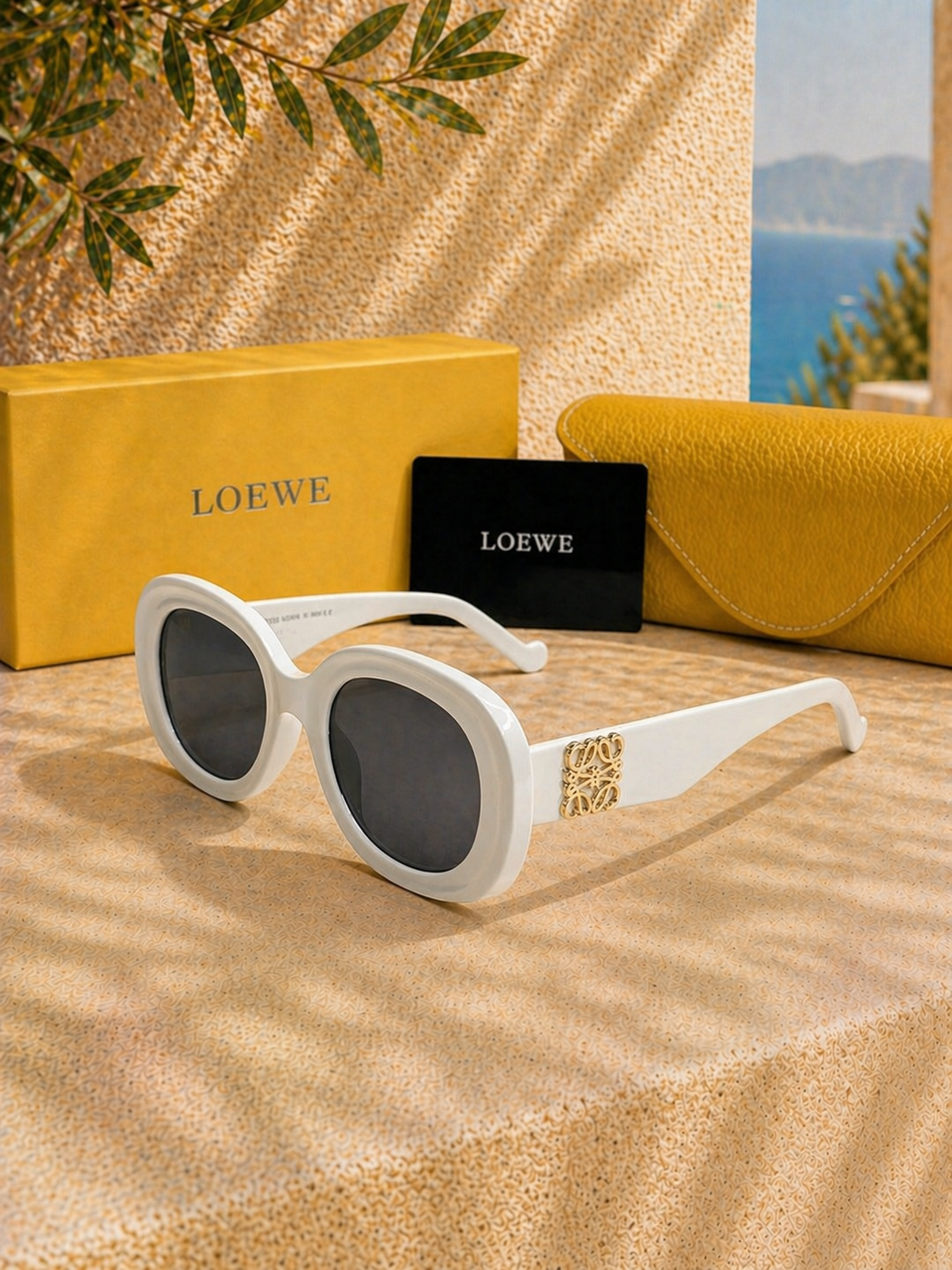 Loewe Loewe Anagram Logolu Kalın Asetat Kadın Güneş Gözlüğü