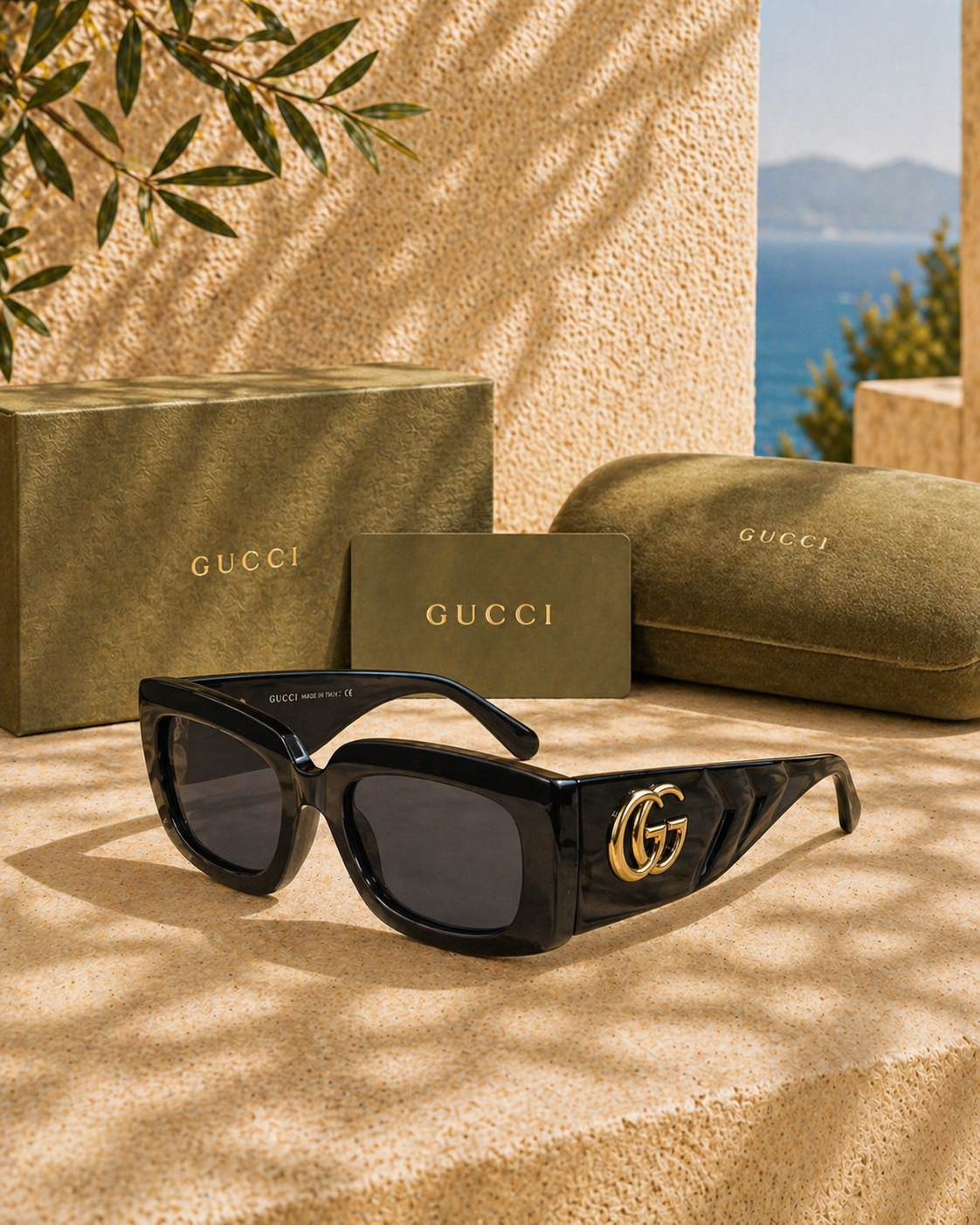 Gucci Gucci GG0811S Kapitone Sap Detaylı Kadın Güneş Gözlüğü