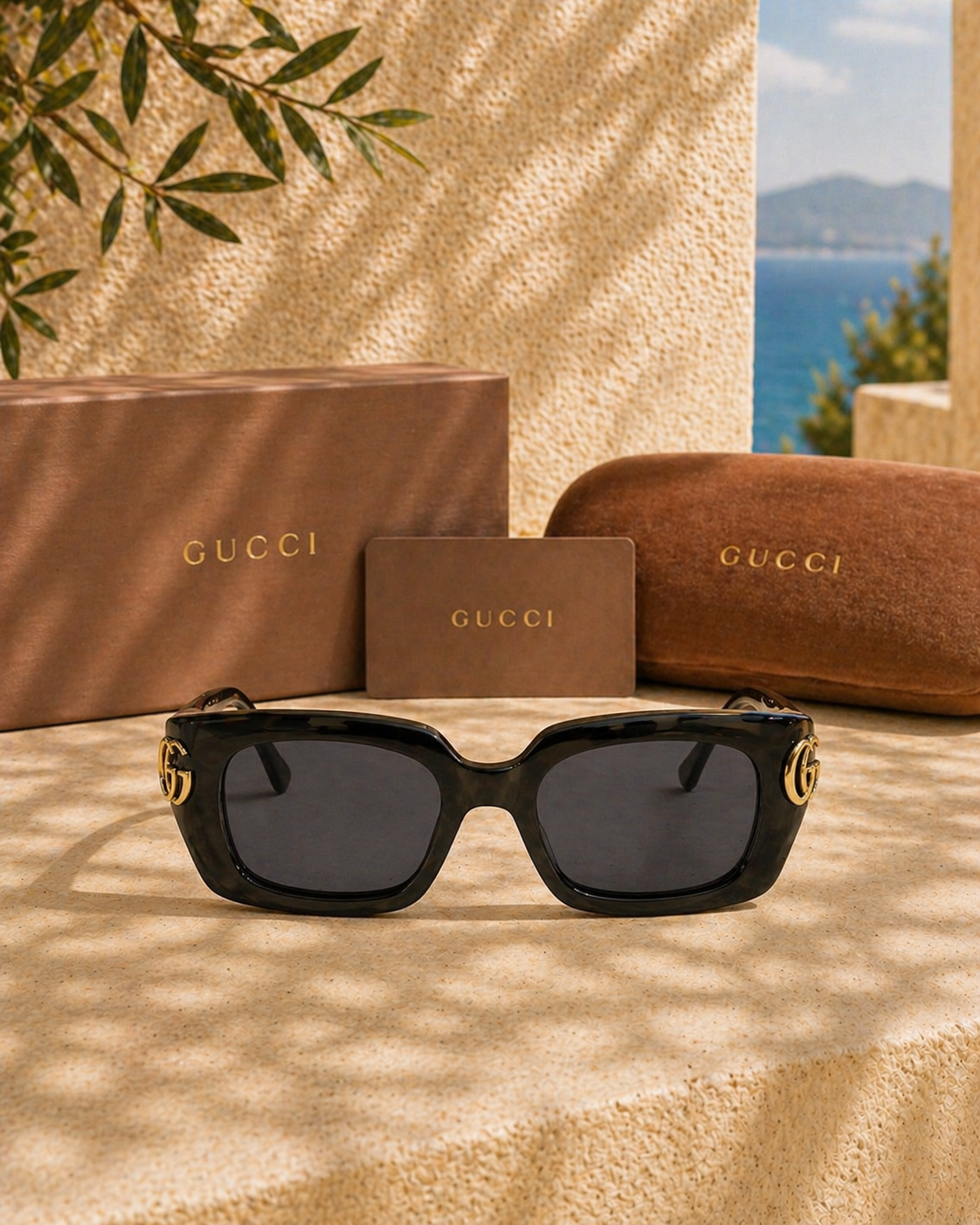 Gucci Gucci GG0811S Kapitone Sap Detaylı Kadın Güneş Gözlüğü
