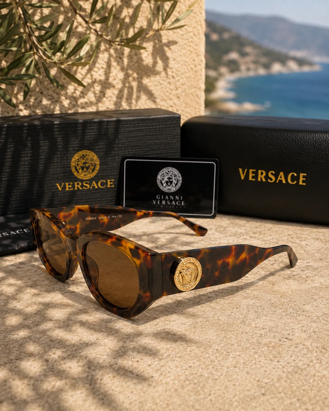 Versace Gianni Versace Mod. 420/C Col. 279 Vintage Leopar Desenli Güneş Gözlüğü