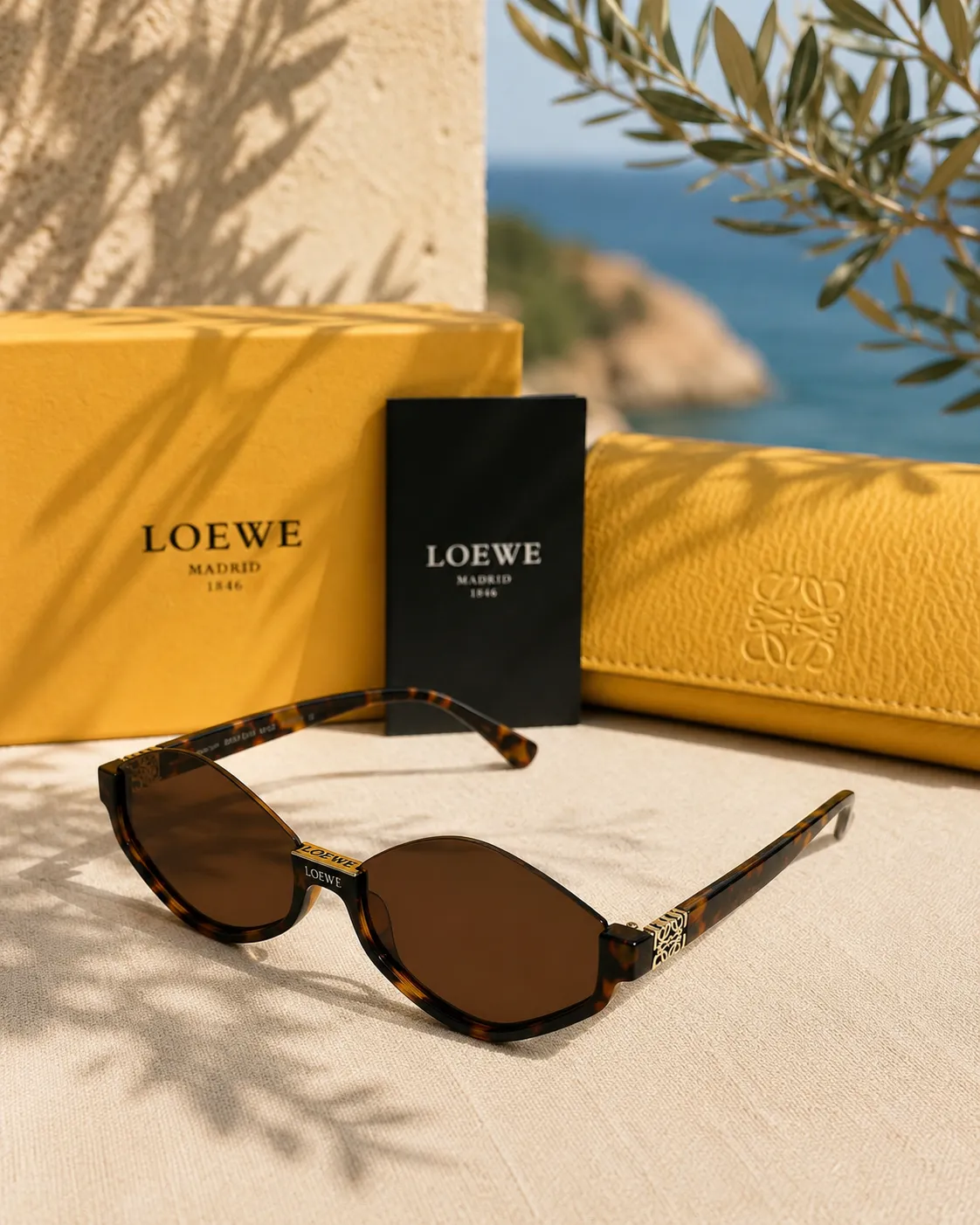 Loewe Loewe Triangle Slim Havana Cat-Eye Güneş Gözlüğü